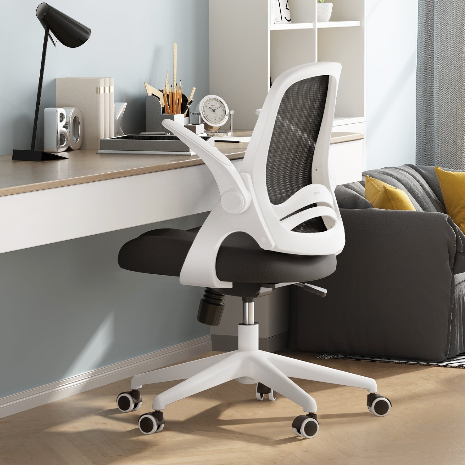 HBADA Penguin-inspired Office Chair-J1